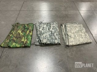 (25) Wet Weather Poncho Liners, (10) Sleeping Mats & Assorted Items - photo 1