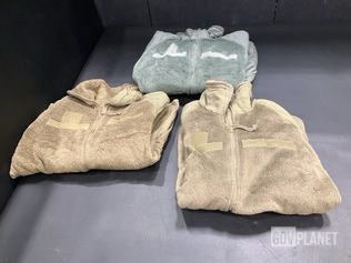 (22) Cold Weather Jackets - photo 1