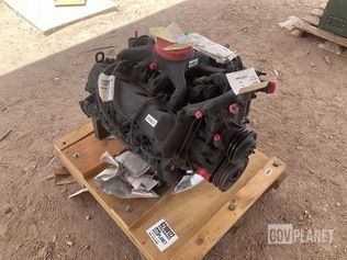 GM 6.2L Diesel Engine — photo 1