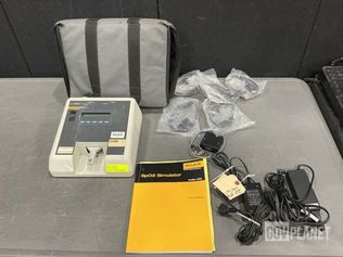 Fluke Index 2 SpO2 Simulator — photo 1