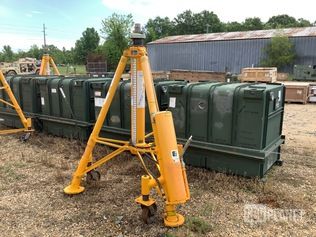 Columbus Jack Regent 53J6268/-10E1 Tripod Hydraulic Jack — photo 1