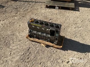 (5) Cummins 3802270 Cylinder Blocks w/Kits — photo 1