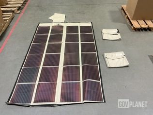 (5) Thales 1600813-2 Foldable Solar Chargers - photo 1