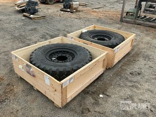 (2) Michelin 395/85R20 Tires w/Wheels - photo 1