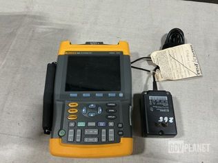 Fluke 196B Scope Meter — photo 1