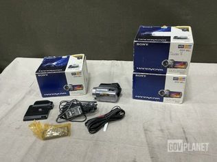 (3) Sony DCRSR220 Handycam Camcorders - photo 1