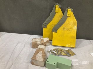 (7) Fueling Manifolds, (12) Aircraft Equipment Fuses & Assorted Items - photo 1
