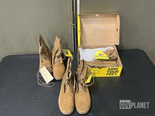 (30) Pairs of Belleville Men's Boots — photo 1
