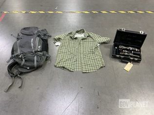 (1) Clarinet, (5) Assorted Men's Shirts & Assorted Items - photo 1