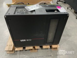 (2) Barco UDX-W22 Analog Projectors - photo 1