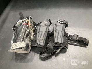 (152) Pistol Holsters - photo 1