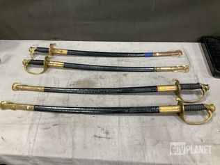 (18) Swords w/Scabbards - photo 1