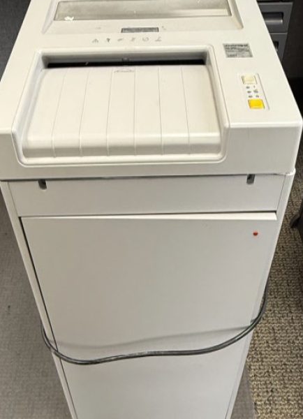 Office Paper Shredders — photo 1