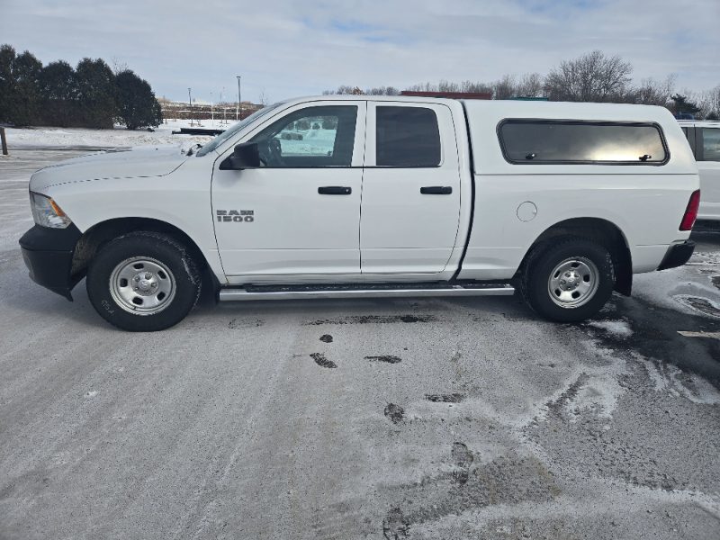 2018 Ram 1500 Tradesman 4x4 Quad Cab — photo 1