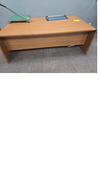 Wooden desks - stationary — photo 1