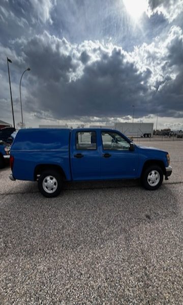 CHEVROLET COLORADO — photo 1