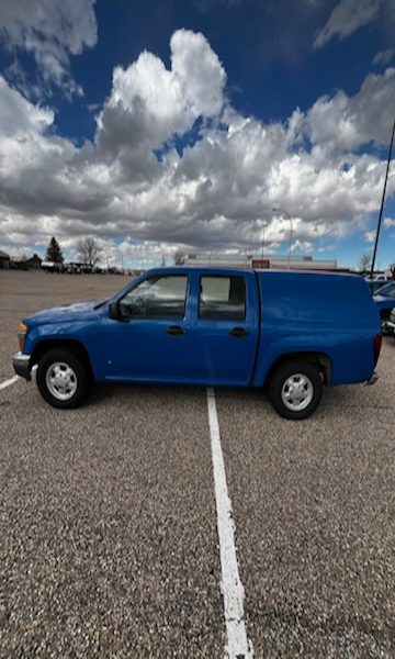 CHEVROLET COLORADO — photo 1