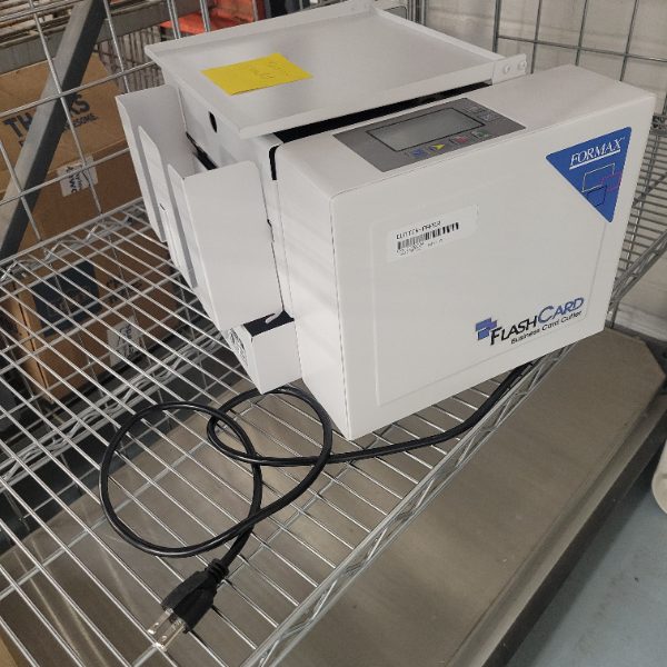 CARD CUTTER, BUSINESS — photo 1