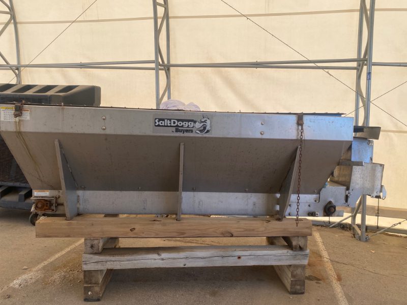 Salt Dogg Salt Spreader — photo 1