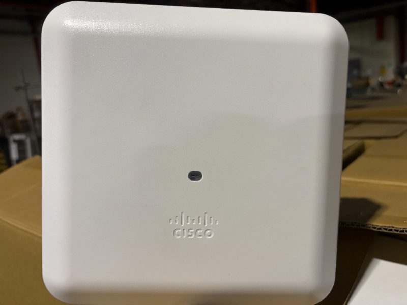 WIRELESS ACCESS POINT — photo 1