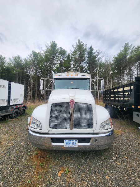 2017 Kenworth Garbage Truck — photo 1