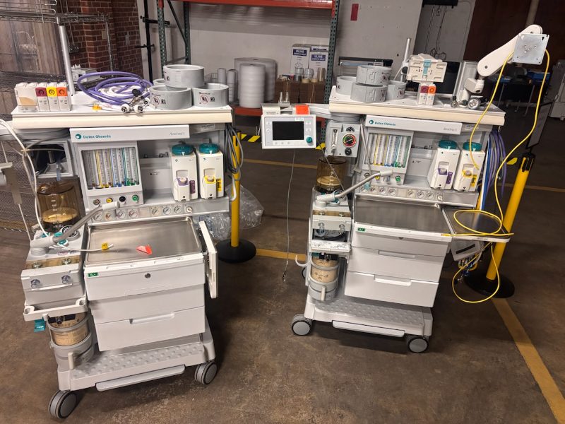 ANESTHESIA APPARATUS — photo 1
