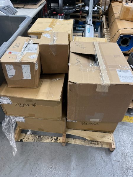 MEDICAL SUPPLIES — photo 1