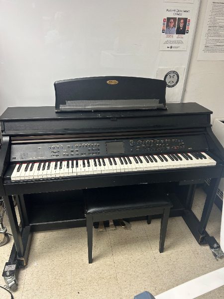 ELECTRIC PIANO — photo 1