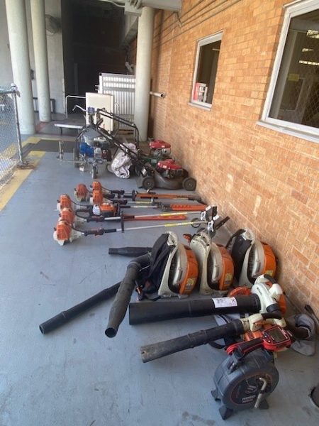 LAWN EQUIPMENT — photo 1