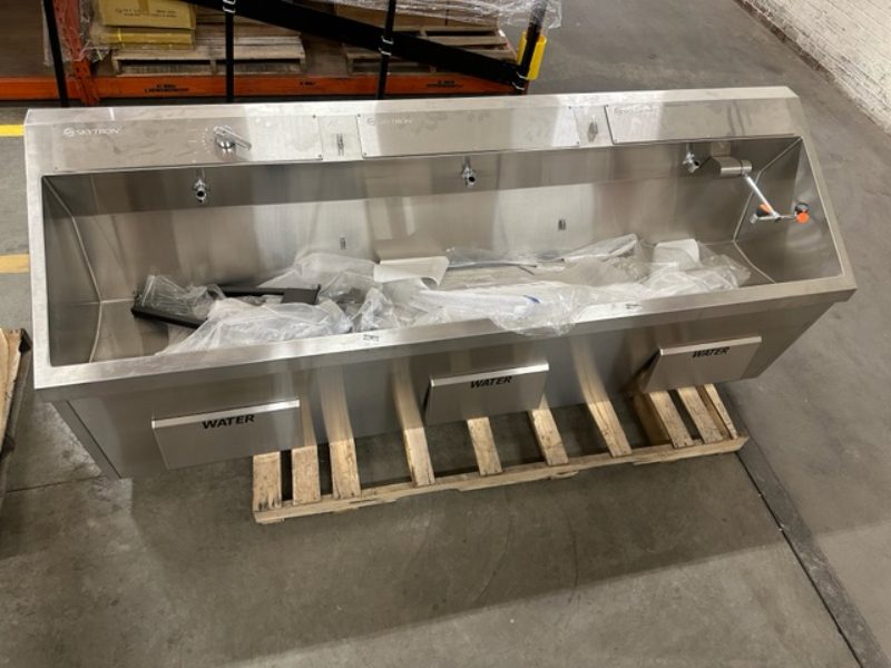 Scrub Sink — photo 1