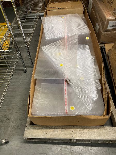 WIRE RACKS — photo 1