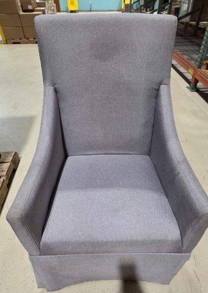 ARMCHAIR — photo 1