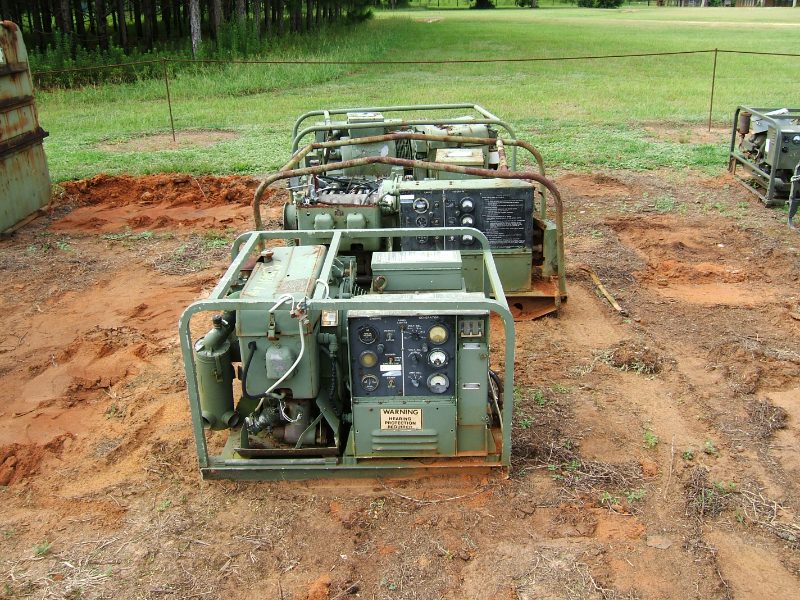 GENERATORS — photo 1