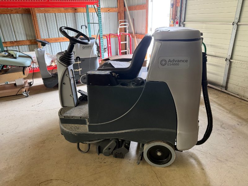 NILFISK CARPET CLEANERS — photo 1