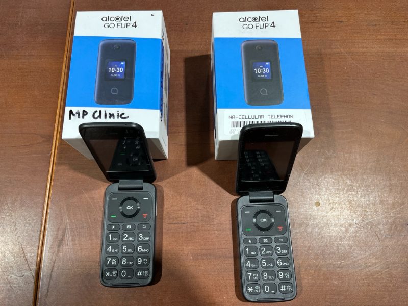 Mobile phone - photo 1