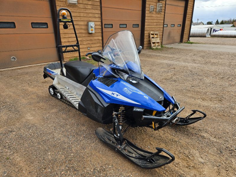 Snowmobile - photo 1