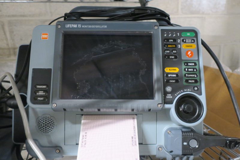LIFEPAK 15 DEFIBRILLATORS - photo 1