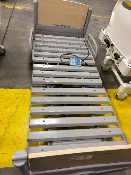 Hospital Beds - photo 1