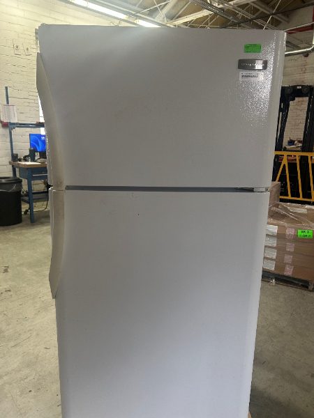 REFRIGERATOR - photo 1