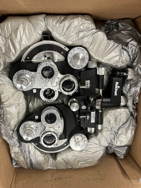 OPHTHALMIC REFRACTORS - photo 1