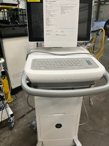 EKG MACHINE - photo 1