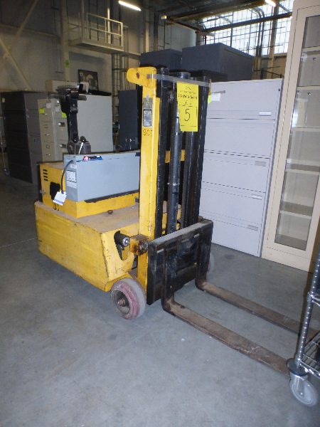 1970 BIG JOE PDC 20-82 WALKIE STACKER — photo 1