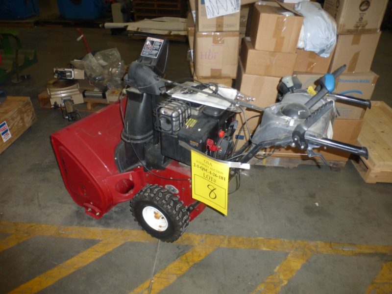TORO POWER MAX 1128 OXE 38650 SNOWBLOWER — photo 1