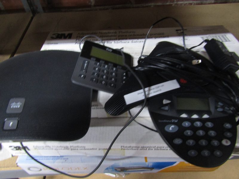 POLYCOM SYSTEM — photo 1