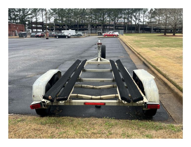 2017 Trailer — photo 1