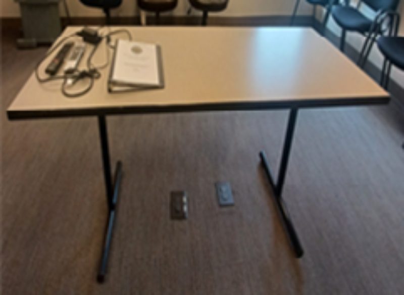 CONFERENCE TABLE — photo 1