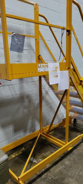 Yellow Ladder — photo 1
