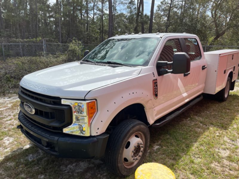 2022 Ford F450 — photo 1