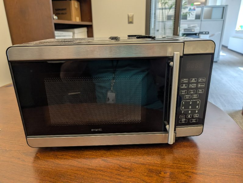 Avanti Microwave — photo 1