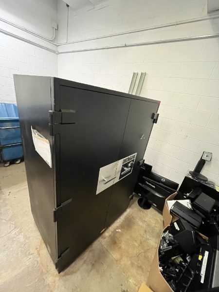 Data Bank Safe — photo 1